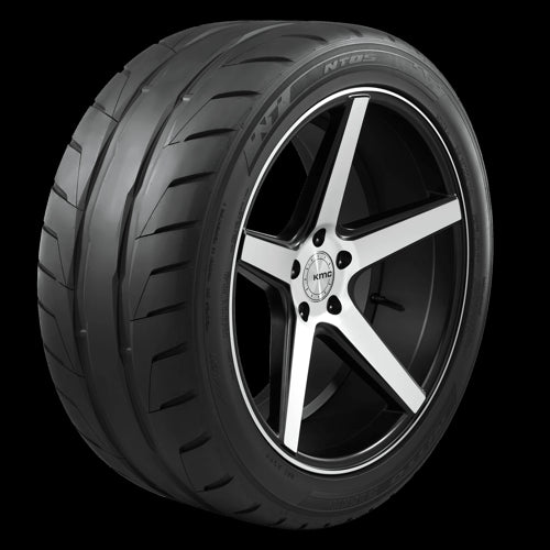 Nitto NT05 Tire(s) 275/35R20 275/35-20 2753520 35R R20