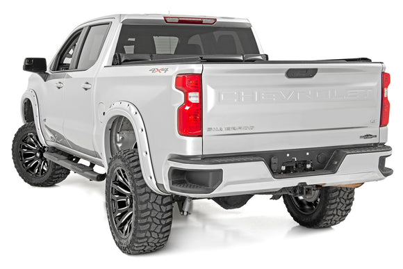 Oval Nerf Step - Crew - Def Tank - Chevy/GMC 1500/2500HD (19-23)