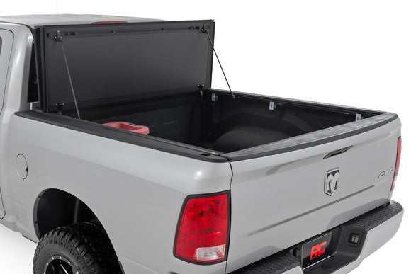 Rough Country Hard Tri-Fold Bed Cover 5'7" Bed For Ram 1500 09-18