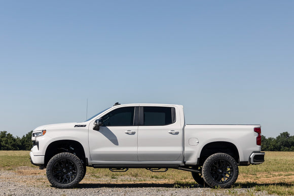 Rough Country 6" Lift Kit For Chevy Silverado 1500 4WD 2025