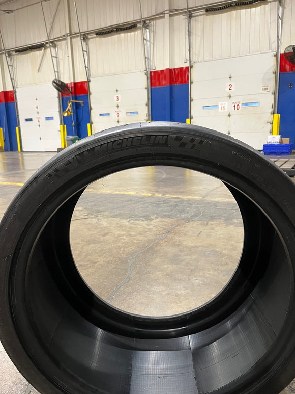 335/25R20 Michelin Pilot Sport Cup 2 99(Y) BSW 335 25 20 3352520