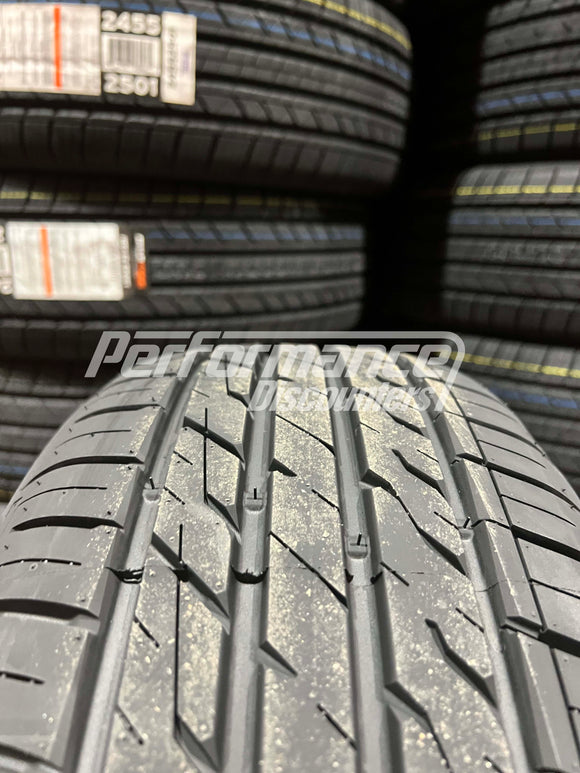 205/55R17 American Roadstar Sport A/S 95V BSW SL 205 55 17 2055517