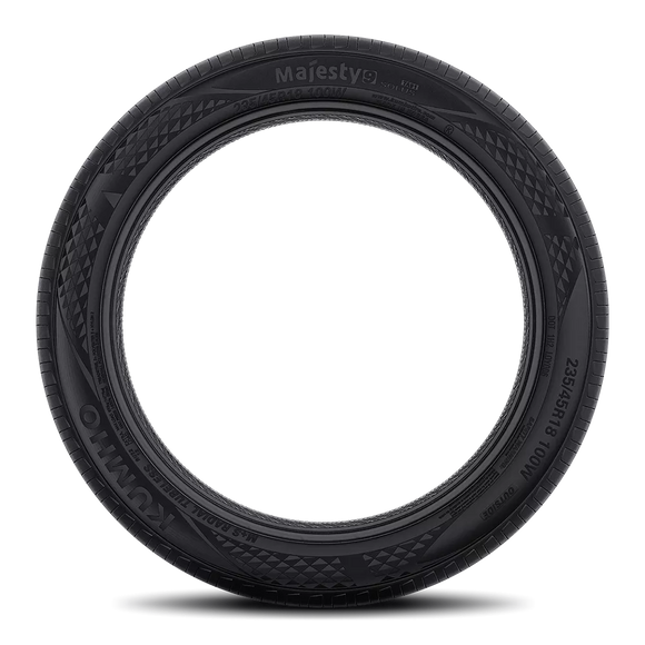 235/45R18 Kumho Solus TA91 Tire(s) 94V BW 235 45 18 2354518