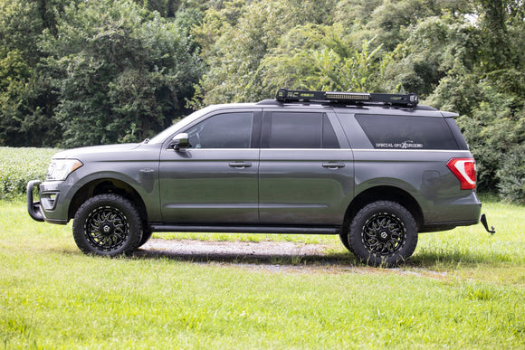 Rough Country 3" Lift Kit For Ford Expedition 4WD 2018-2023