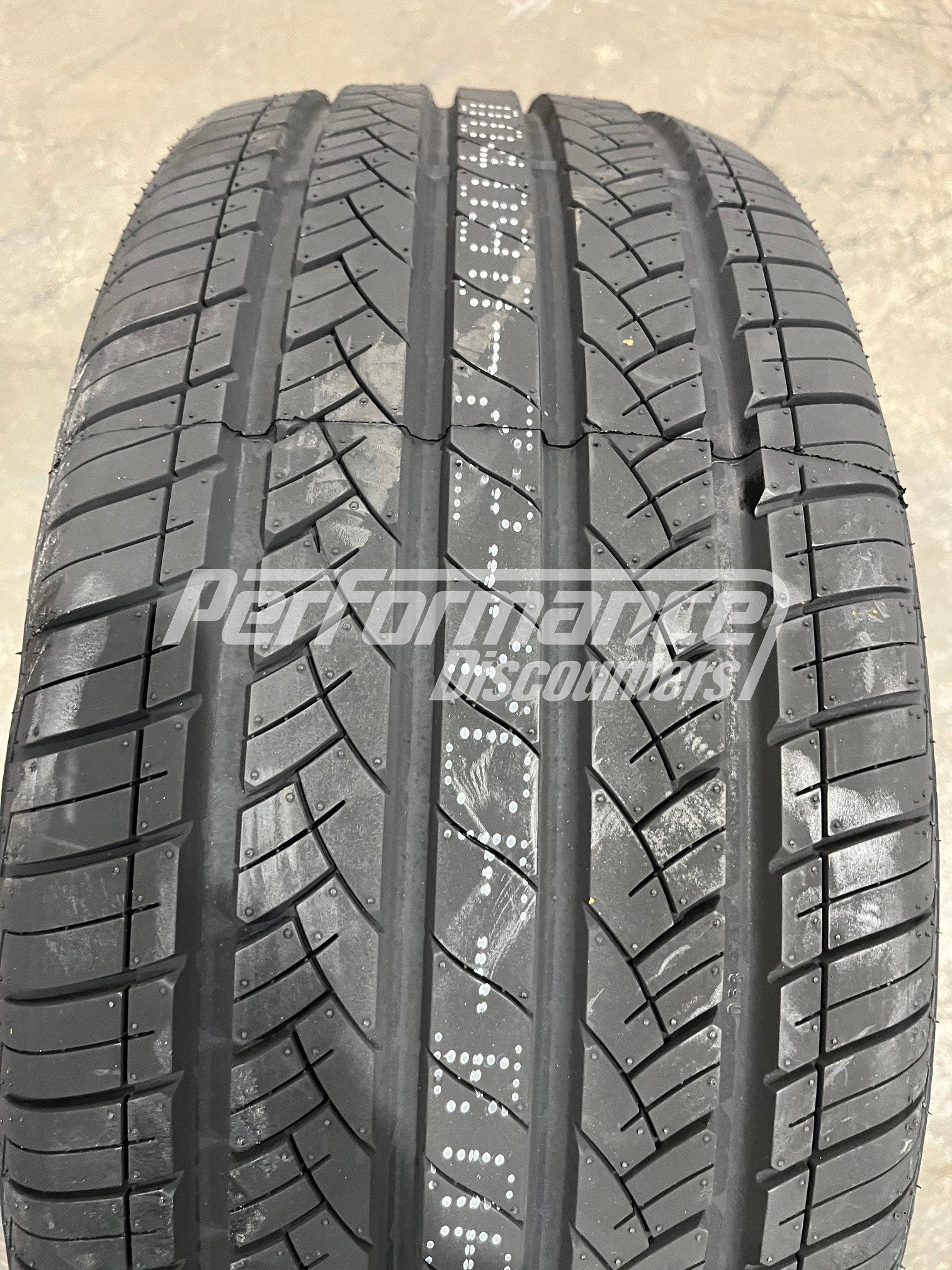 Westlake SA07 Tire(s) 235/45R18 235/45-18 45R R18 2354518