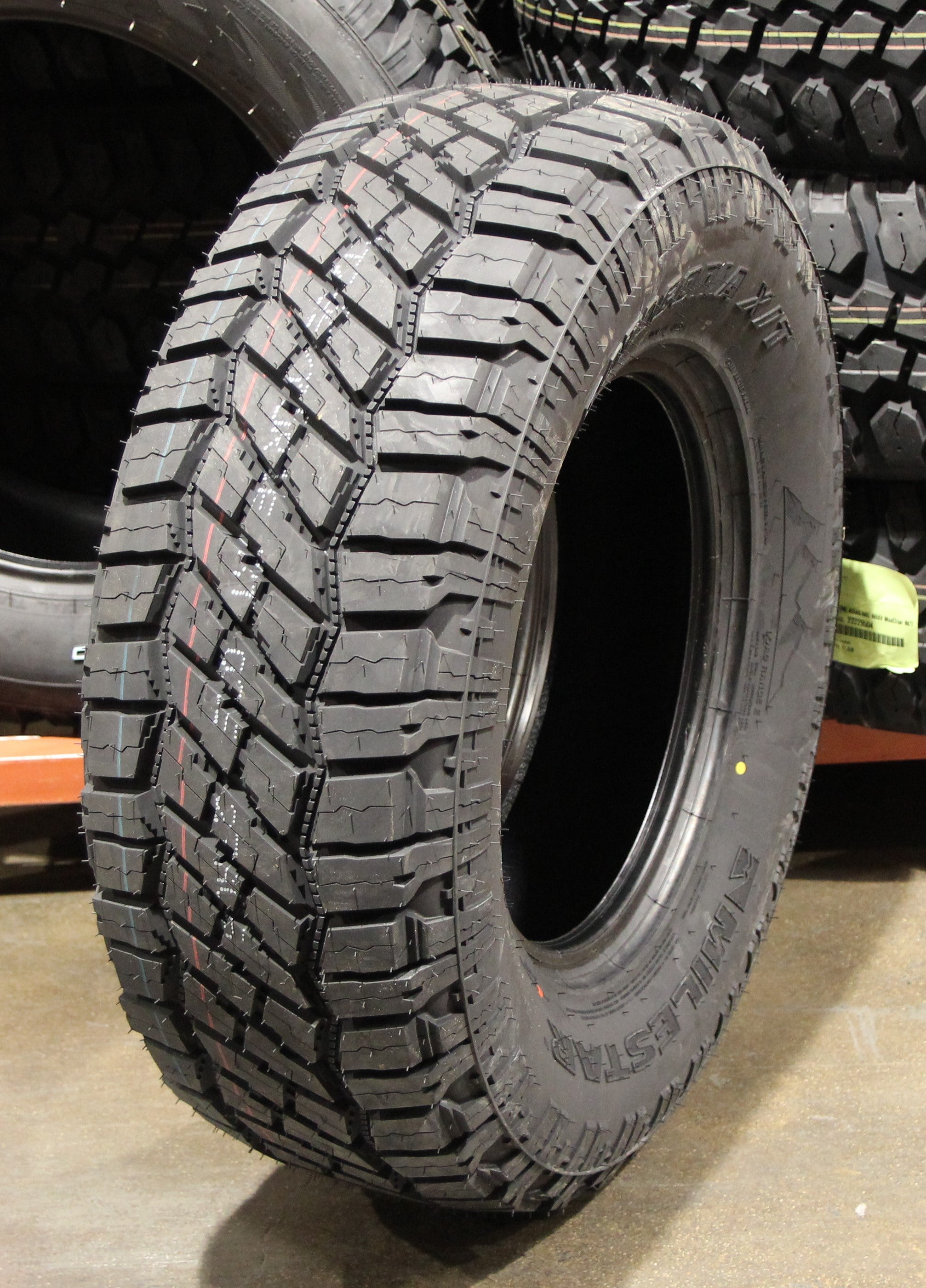 Milestar Patagonia X/T Rugged Terrain Tire(s) 285/70R17 LRE 121Q BSW - 0