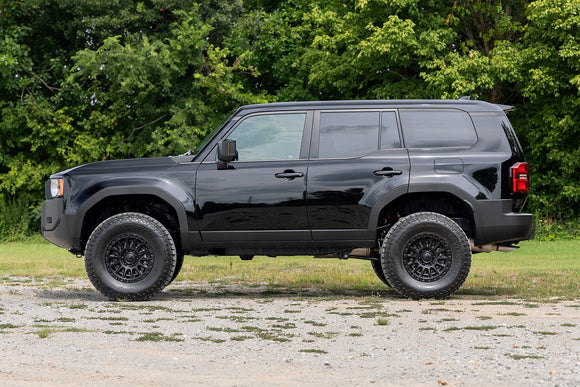Rough Country 3.5" Lift Kit For Toyota Land Cruiser 4WD 2024