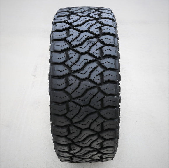 275/55R20 Venom Power Terrain Hunter RT 117T BW XL 275 55  20 2755520