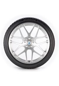 Bridgestone Blizzak LM32 Tire 245/40R20 95W BW 2454020