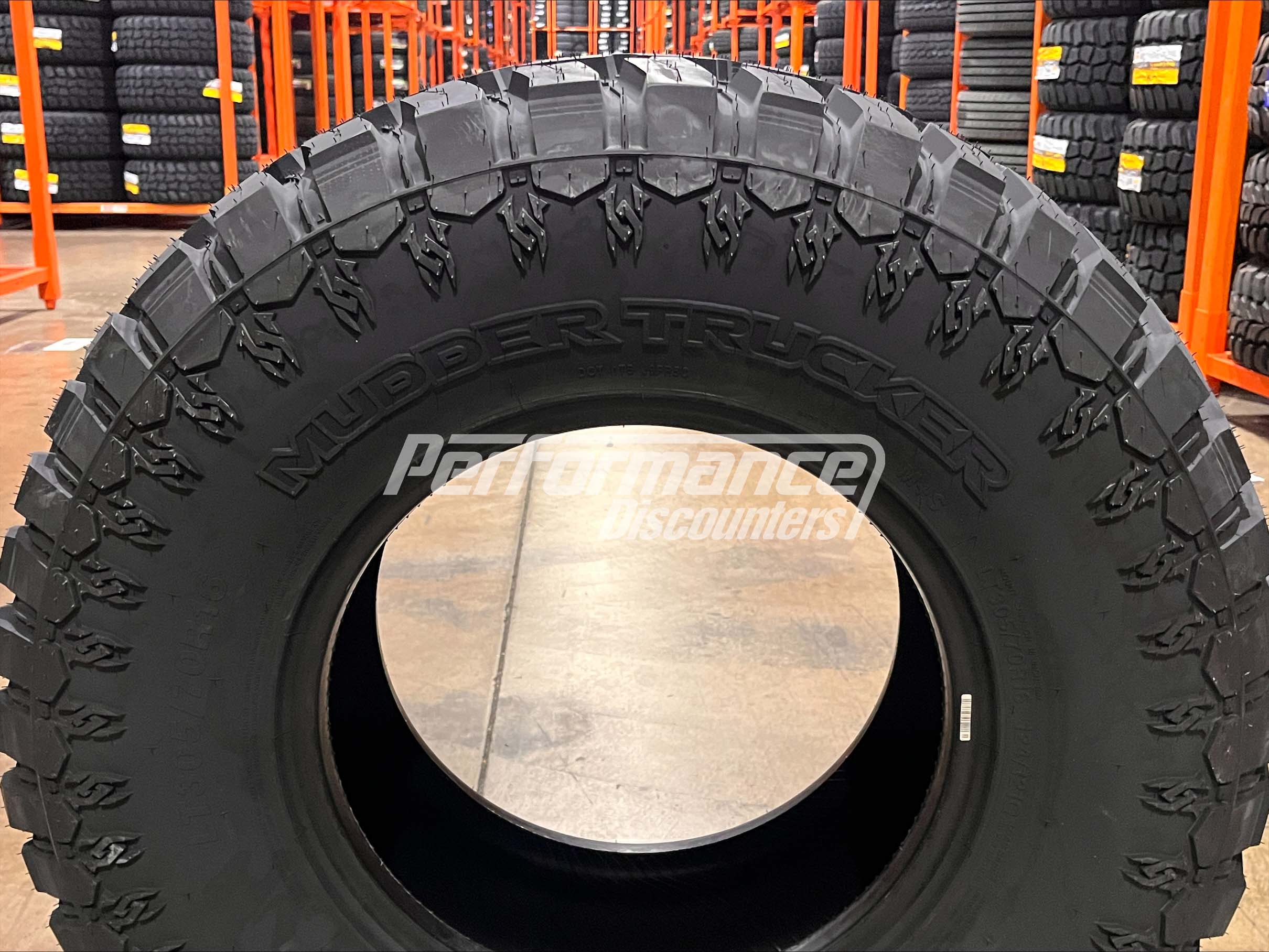 Mudder Trucker Hang Over M/T Tire(s) 305/70R16 124Q LRE BSW