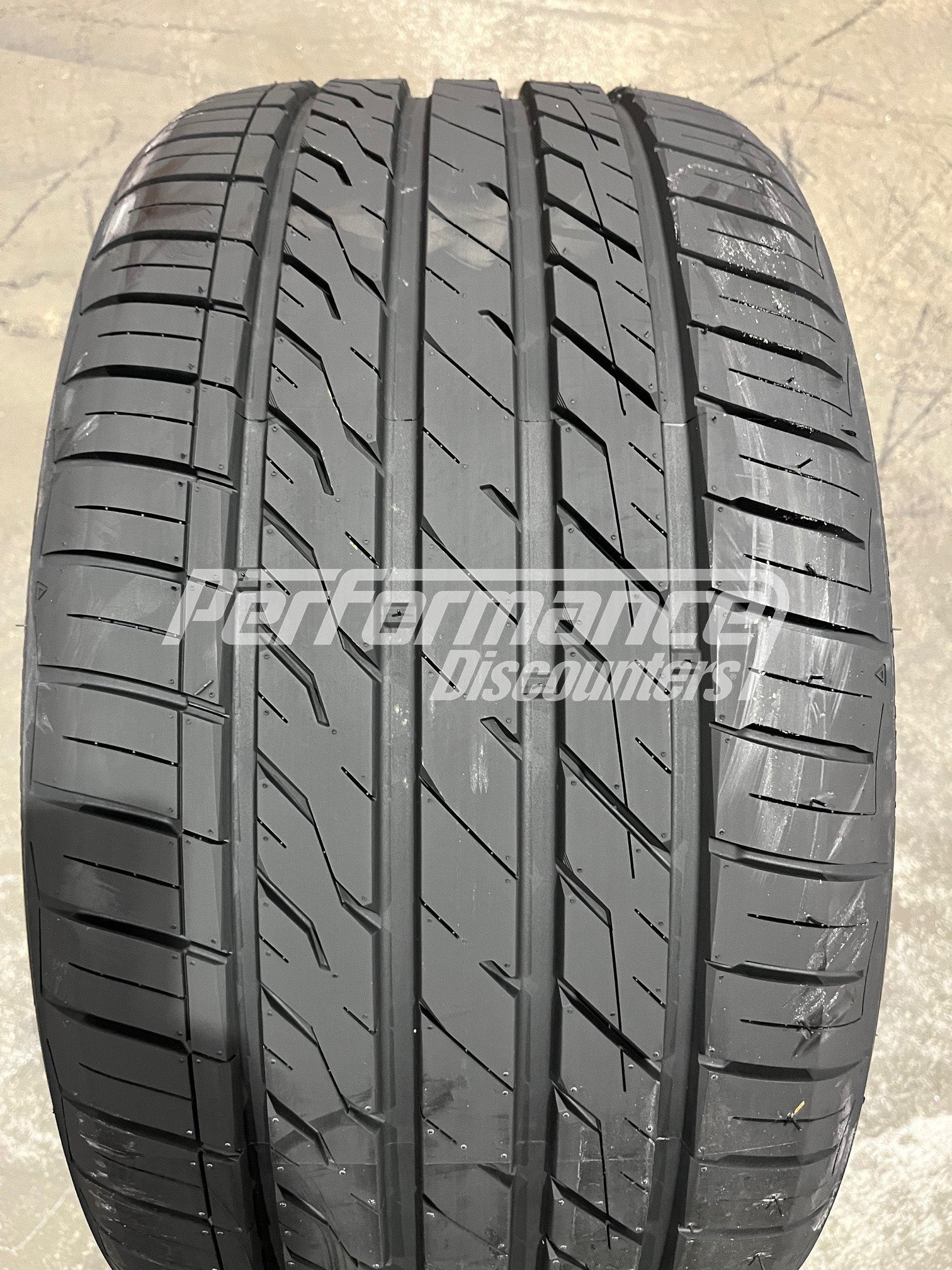 American Roadstar Sport AS Tire(s) 285/35R20 104W XL BSW 285 35 20 2853520