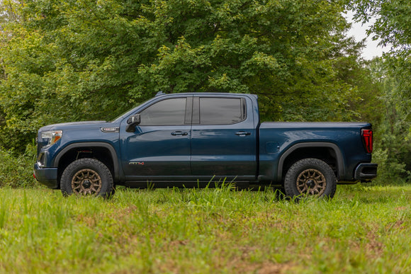 Rough Country 3.5" Lift Kit For GMC Sierra 1500 2WD 4WD 2019-2024