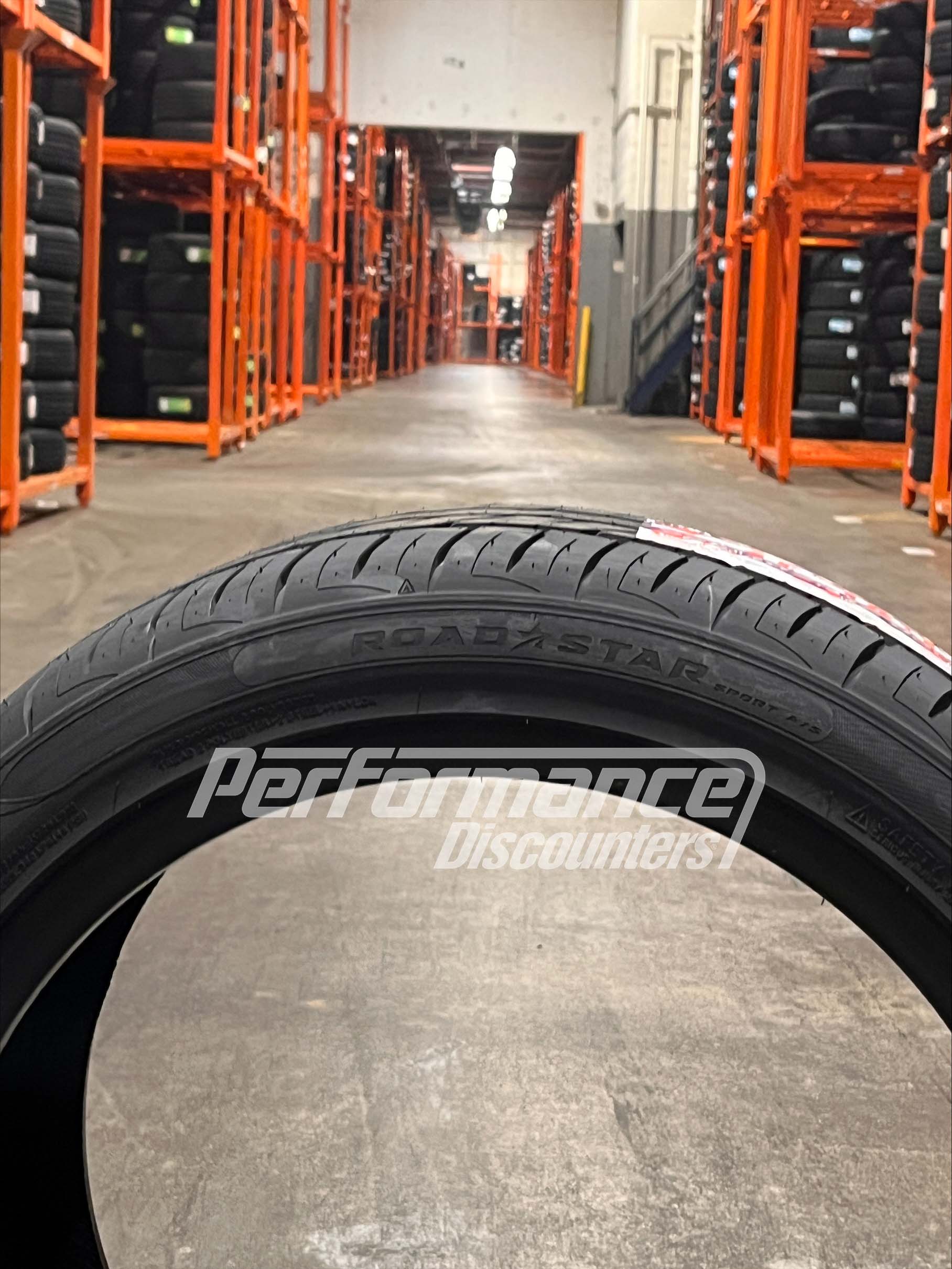 American Roadstar Sport A/S Tire(s) 255/40R18 99W SL BSW 255 40 18 2554018