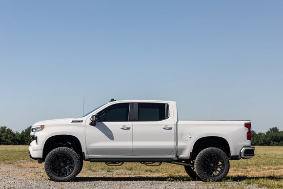 Rough Country 6" Lift Kit For Chevy Silverado 1500 4WD 2025