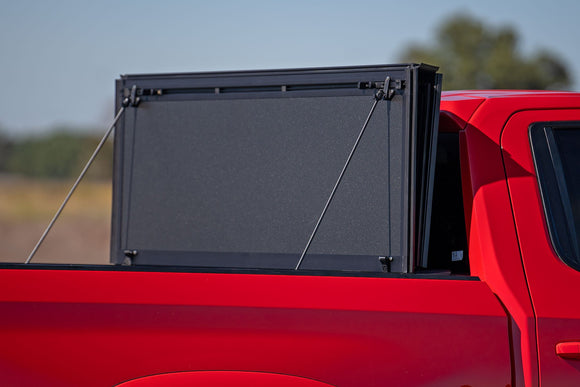 Rough Country Hard Tri-Fold Flip Up Bed Cover 5'10" For Chevy GMC 1500 19-23