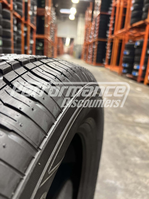 Yokohoma AVID S34RV 235/65R17 104T Tire 2356517 235/65-17