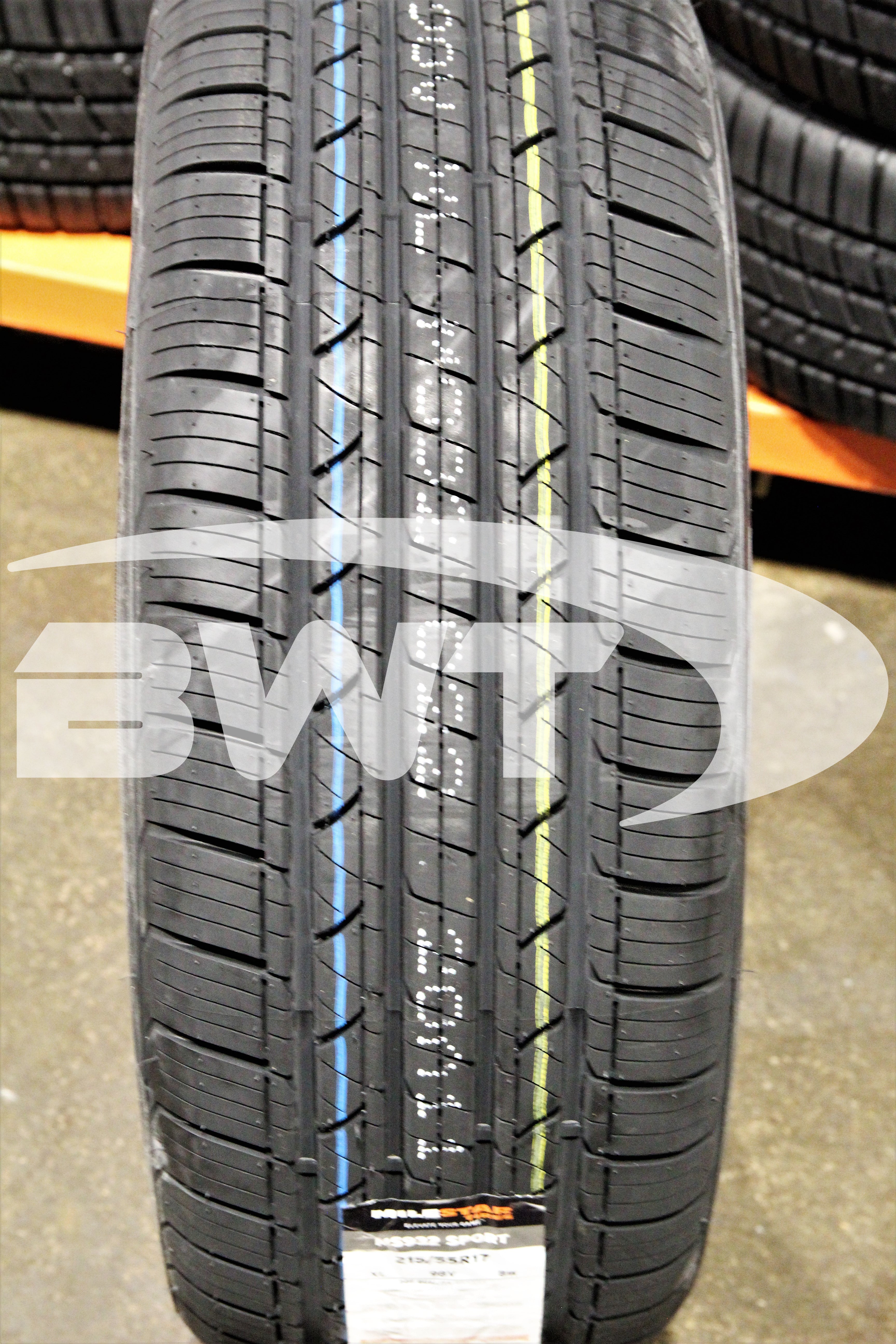 Milestar MS932 All-Season Tire(s) 215/55R17 215/55-17 55R R17 2155517