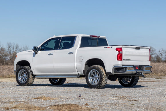 Rough Country Red 3.5 Inch Lift Kit for 25-26 Chevy Silverado 1500