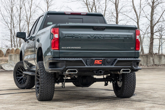 Rough Country 4" Lift Kit For Chevy GMC Sierra Silverado 1500 2025