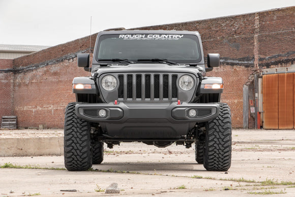 Rough Country 2.5" Lift Kit For eep Wrangler Unlimited 4WD 2024