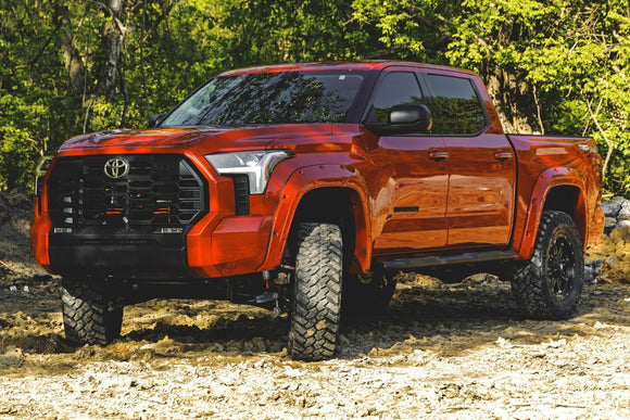 Oval Nerf Steps - Crew Cab - Black - Toyota Tundra 2WD/4WD (22-23)