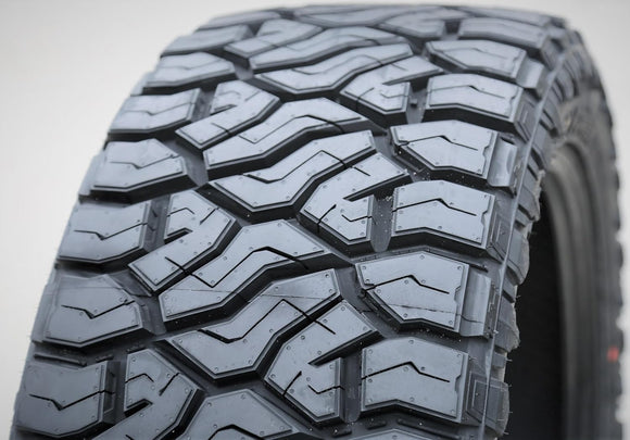 275/55R20 Venom Power Terrain Hunter RT 117T BW XL 275 55  20 2755520