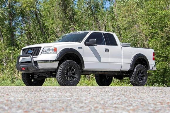 Rough Country 4" Lift Kit For Ford F-150 2WD 04-08