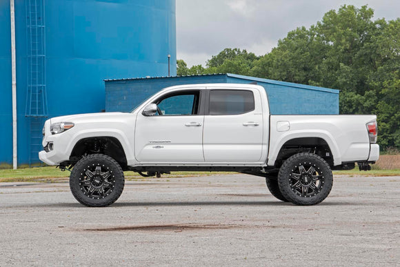 6in Toyota Suspension Lift Kit (05-15 Tacoma 4WD/2WD)