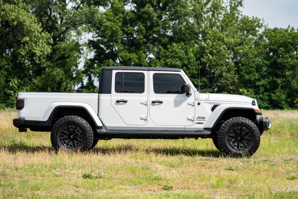 Rough Country 2.5" Leveling Kit Spacers For Jeep Gladiator JT 4WD 2024