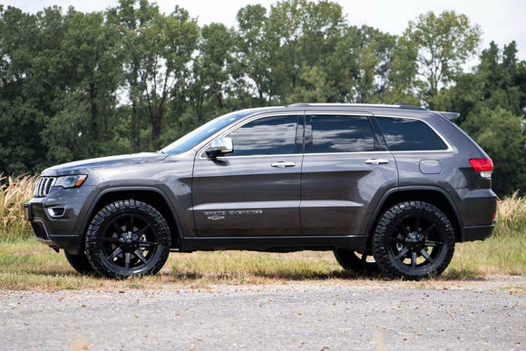 2.5 Inch Lift Kit - N3 Struts - Jeep Grand Cherokee 4WD (2011-2015)