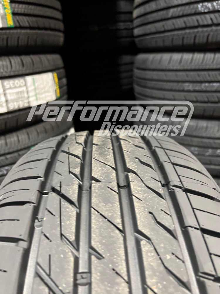 American Roadstar Sport A/S Tire(s) 215/55R17 98W SL BSW 215 55 17 2155517 - 0