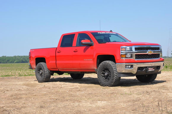 2.5 Inch Lift Kit - Alu/Cast Steel - M1 Strut - Chevy/GMC 1500 (07-16)