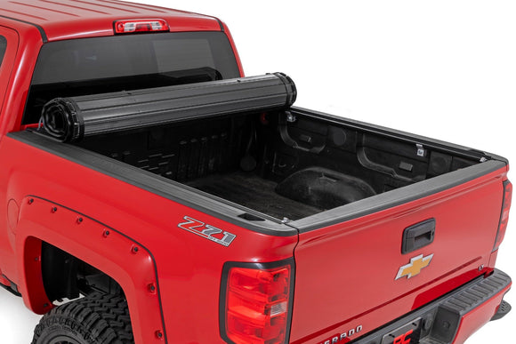 Rough Country Hard Roll Up Bed Cover For 5'9" Bed Chevy GMC 1500 14-18