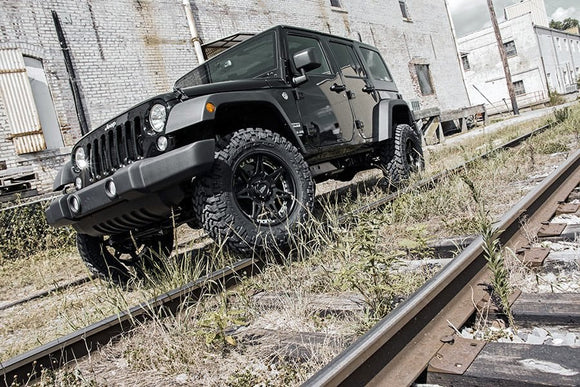 Rough Country 2.5 Inch Lift Kit for Jeep Wrangler Unlimited 07-18
