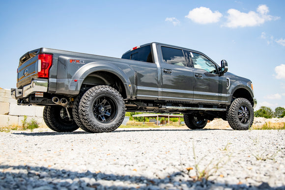 Rough Country 4.5" Lift Kit For Ford Dually Super Duty 4WD 17-22