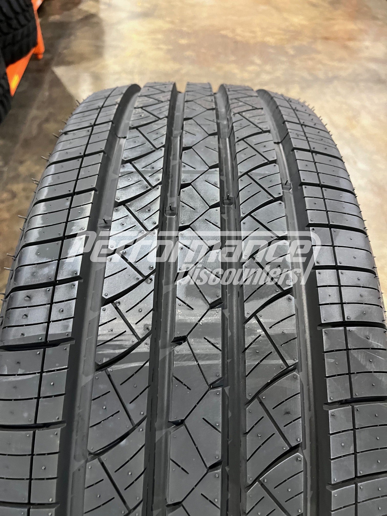 American Roadstar H/T Tire(s) 275/65R18 123S LRE BSW