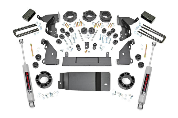 Rough Country 4.75in GM Combo Lift Kit 14-15 1500 PU 4WD