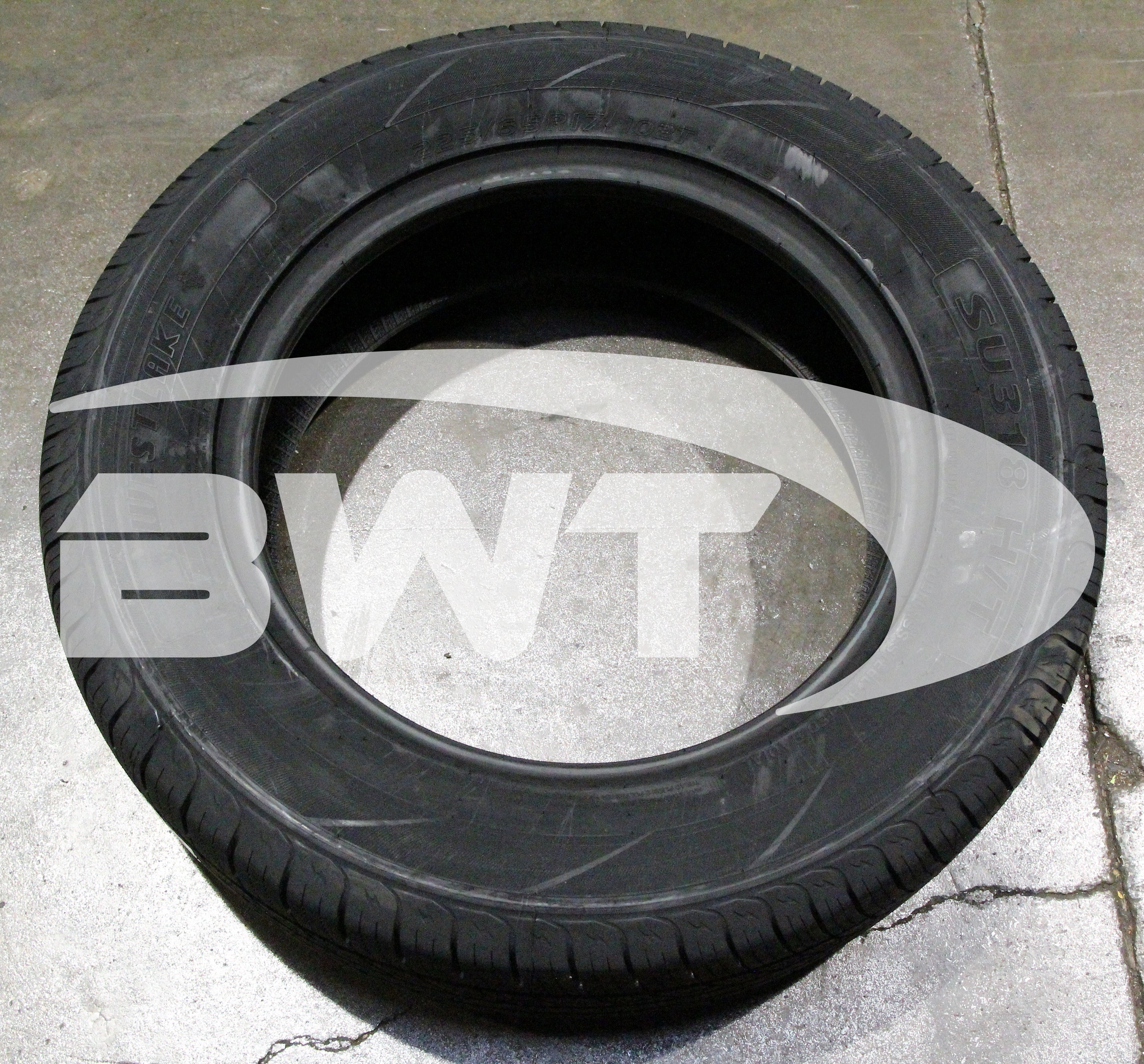 Westlake SU318 Tire(s) 225/60R17 99T BSW SL 225/60-17 60R 17 2256017