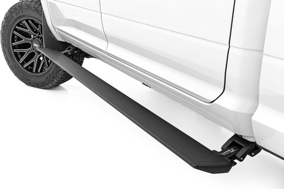 E-Board Step Kit - Lighted - Crew Cab - Ram 2500 2WD/4WD (10-23)