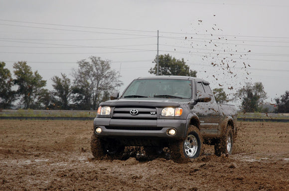 2.5 Inch Leveling Kit - Toyota Tundra 2WD/4WD (2000-2006)