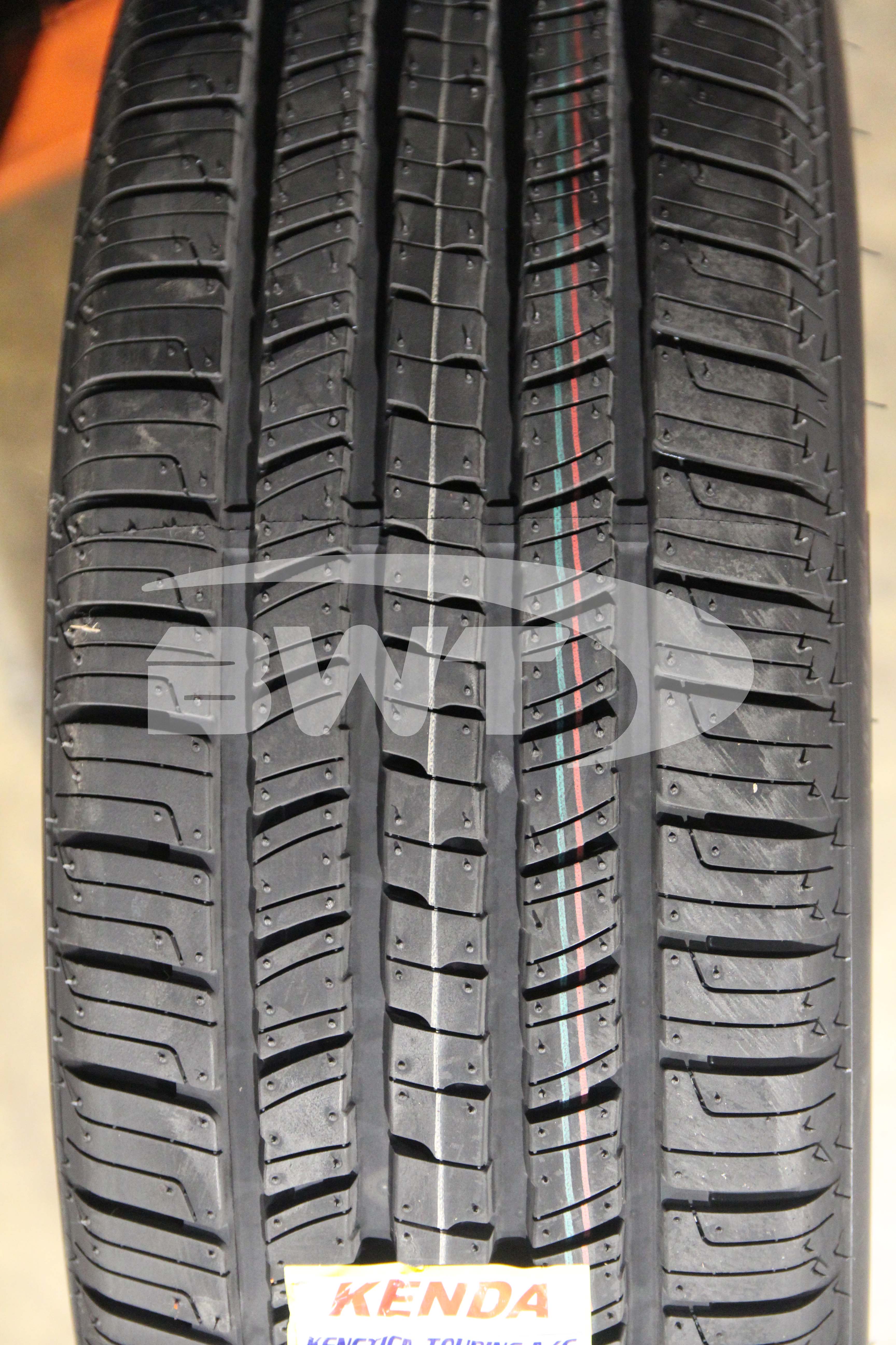 Kenda Kenetica Touring AS KR217 Tire(s) 215/65R16 98H SL 215/65-16 2156516 - 0