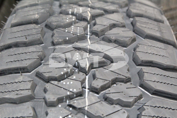 265/70R18 Kenda Klever AT2 KR628 116T RBL SL 265 70 18 2657018