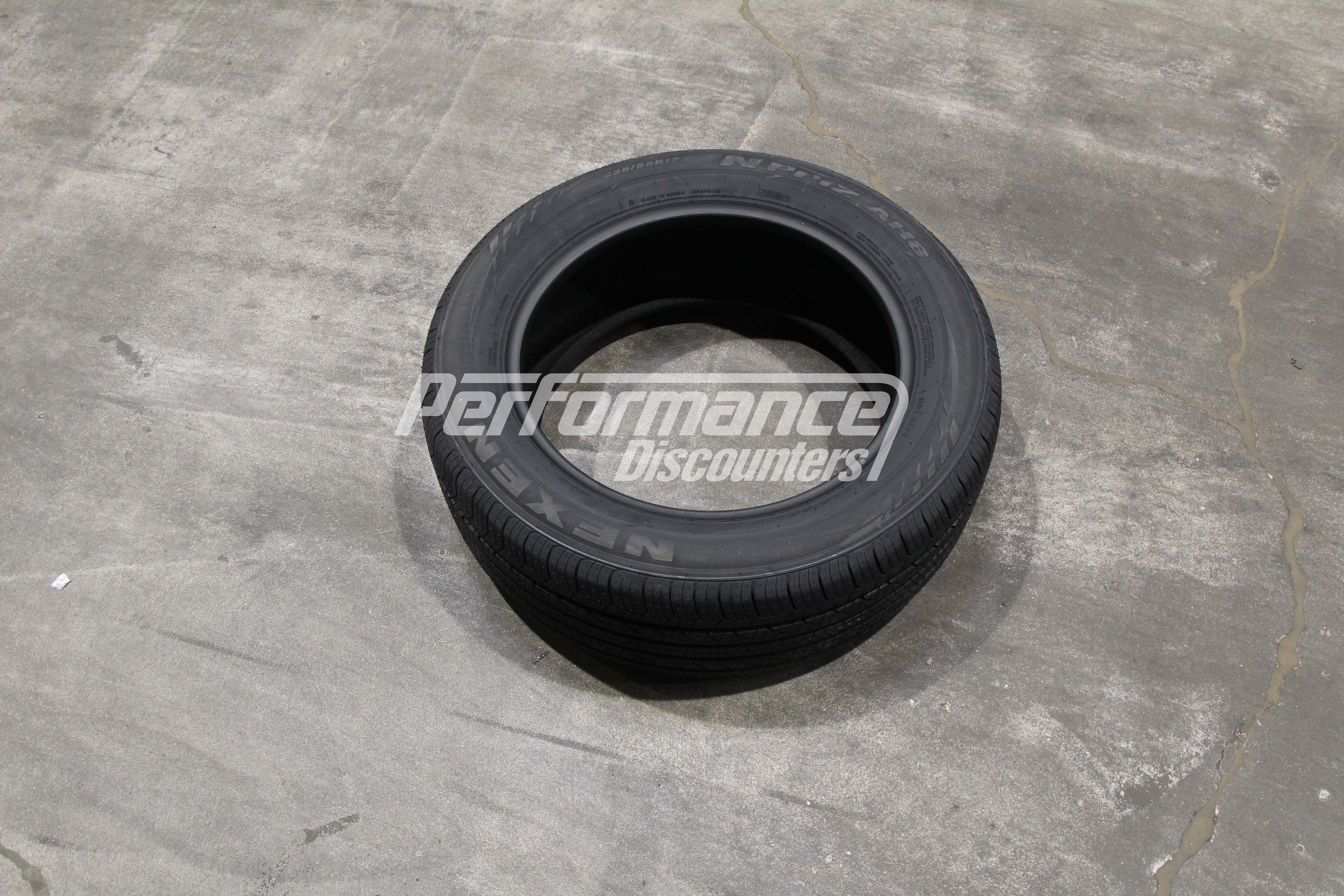 Nexen N Priz AH8 Tire(s) 235/55R17 99V SL 235/55-17 55R R17 2355517