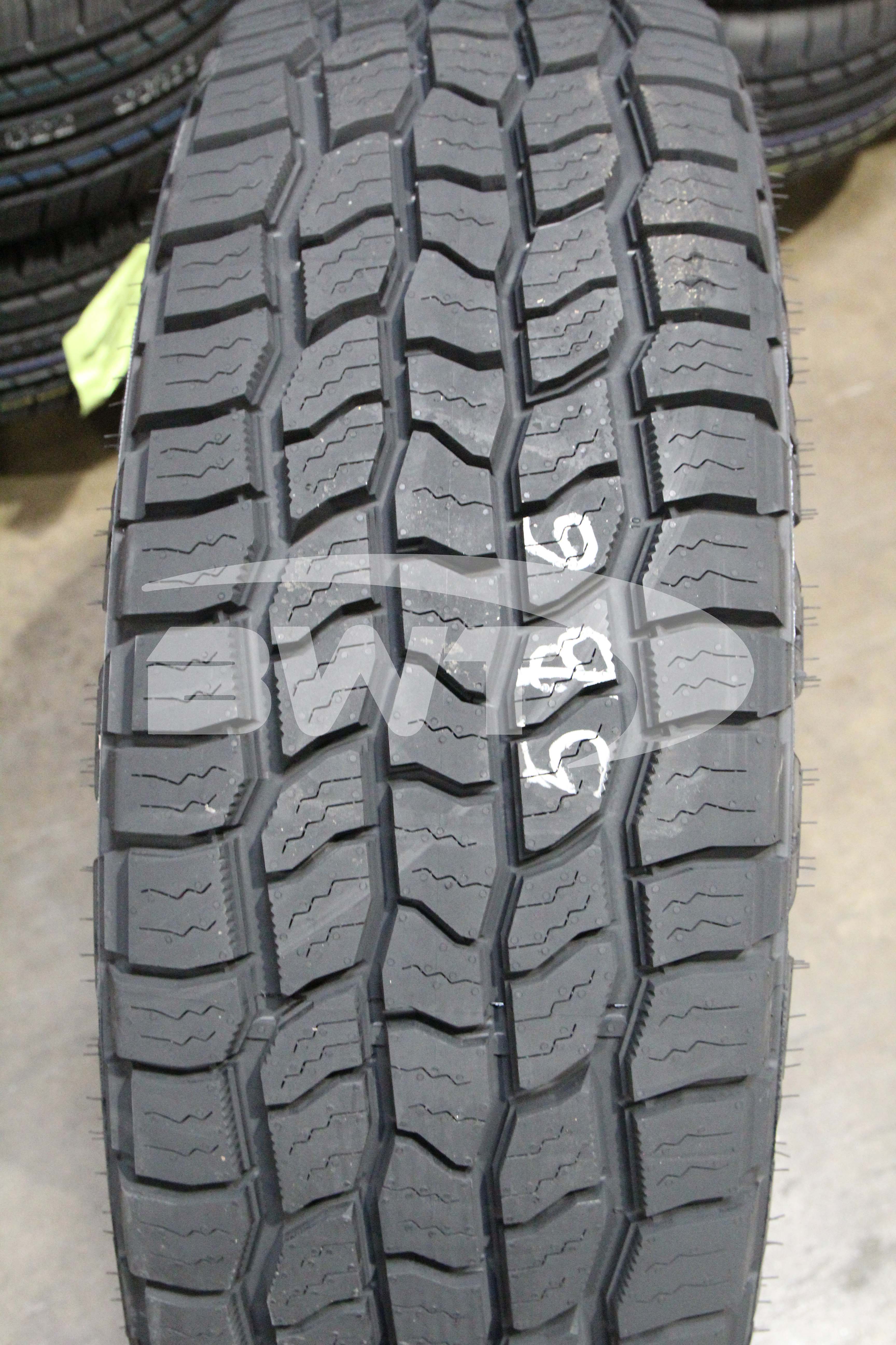 Cooper Discoverer AT3 XLT Tire(s)275/65R20 126S LRE BSW 2756520 - 0