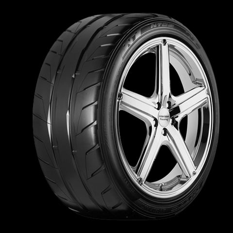 Nitto NT05 Tire(s) 235/35R19 235/35-19 2353519 35R R19