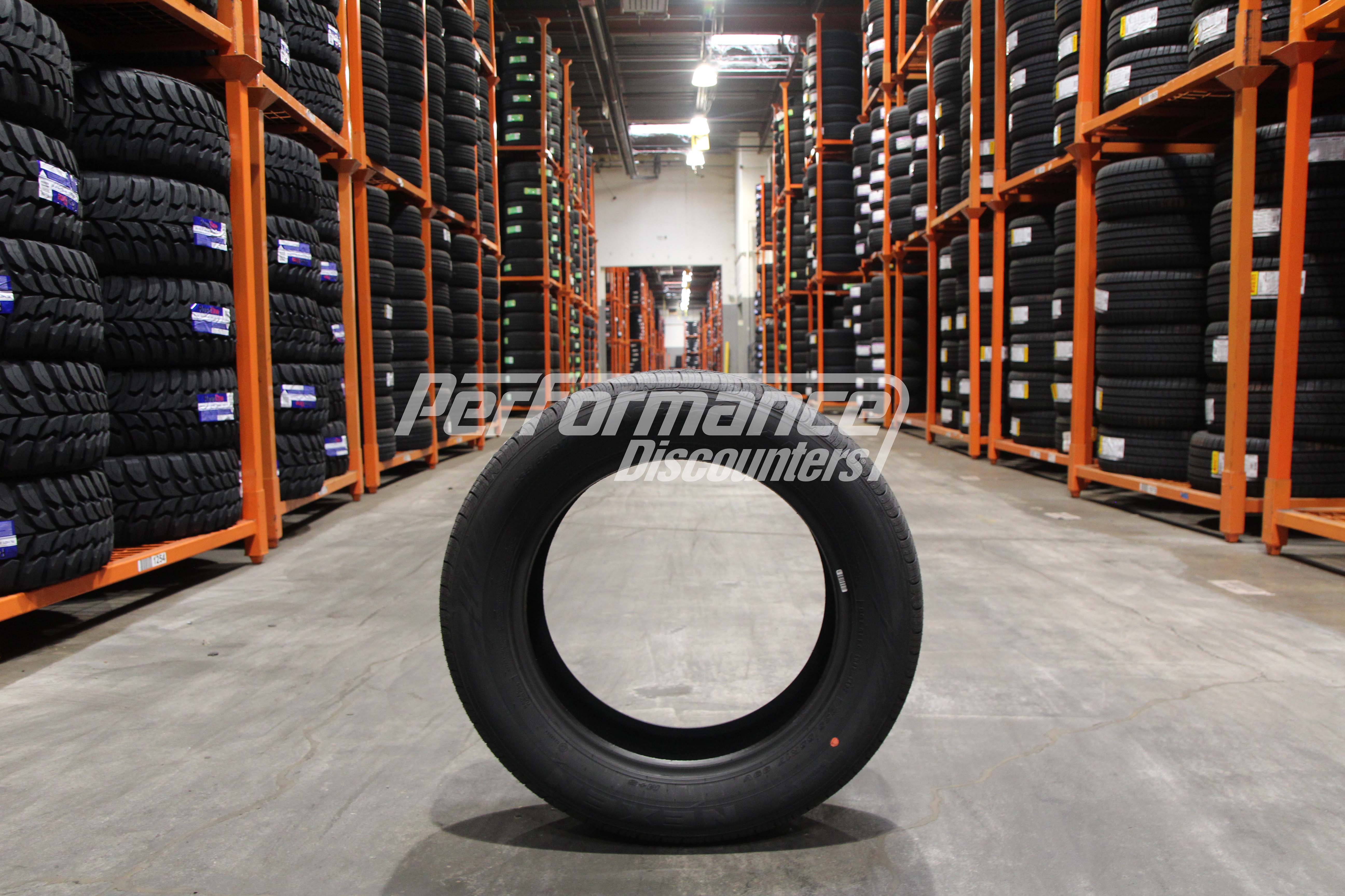 Nexen N Priz AH8 Tire(s) 235/55R17 99V SL 235/55-17 55R R17 2355517